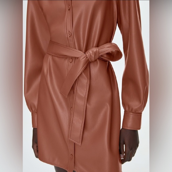 NWT Aritzia Wilfred Caroline Belted Vegan Leather shirt dress - Picture 4 of 11